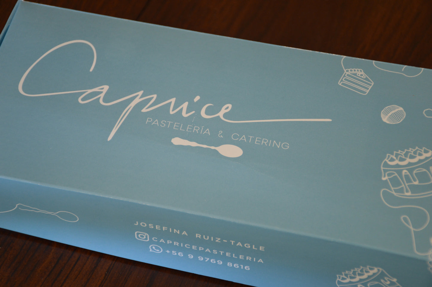 Caja mix alfajores + barquillos